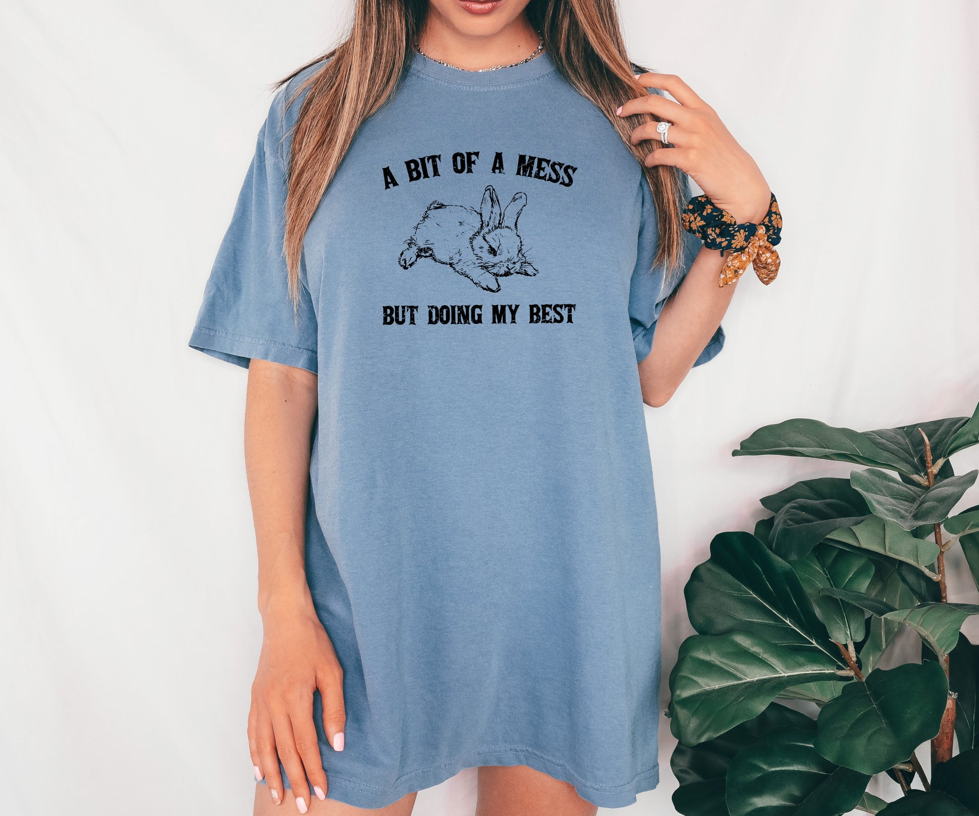 Cute bunny graphic tee featuring "A Bit Of A Mess, Doing My Best" for a funny, aesthetic look. Perfect for casual wear!