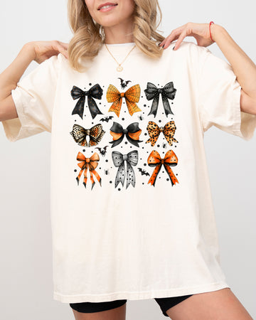 Halloween Bat Bows, Girly, Ribbons, Coquette, Spooky, Autumn, Fall, Thanksgiving Shirt Comfort Colors T-Shirt