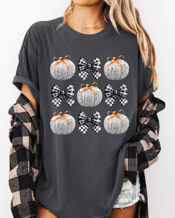 Halloween Ribbons and Pumpkins, Coquette Bows, Fall, Autumn Shirt Comfort Colors T-Shirt