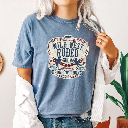 Wild West Rodeo Show, BroncoRiding, Cowboy, Cowgirl, Tshirt