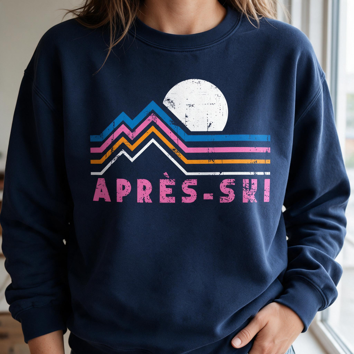 Model wearing the Après-Ski Mountains comfort colors sweatshirt in True Navy