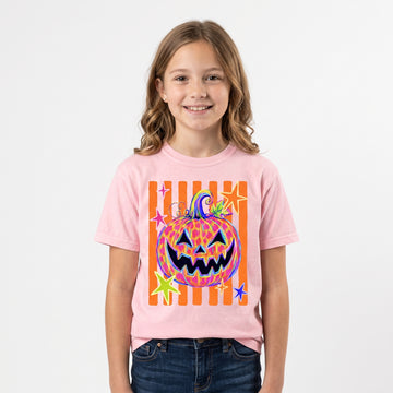 Model wearing the Colorful Jack-o'-lantern youth comfort colors tee in Blossom, cover image 1