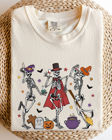 Dancing Skeleton Halloween Party, Trick or Treat, Cute, Fun, Spooky Shirt Comfort Colors T-Shirt