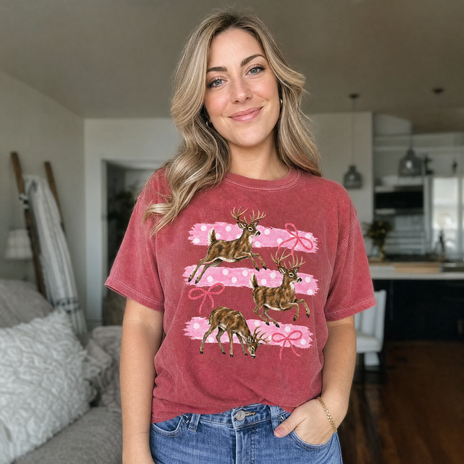 Model wearing the Deer comfort colors tee in Brick