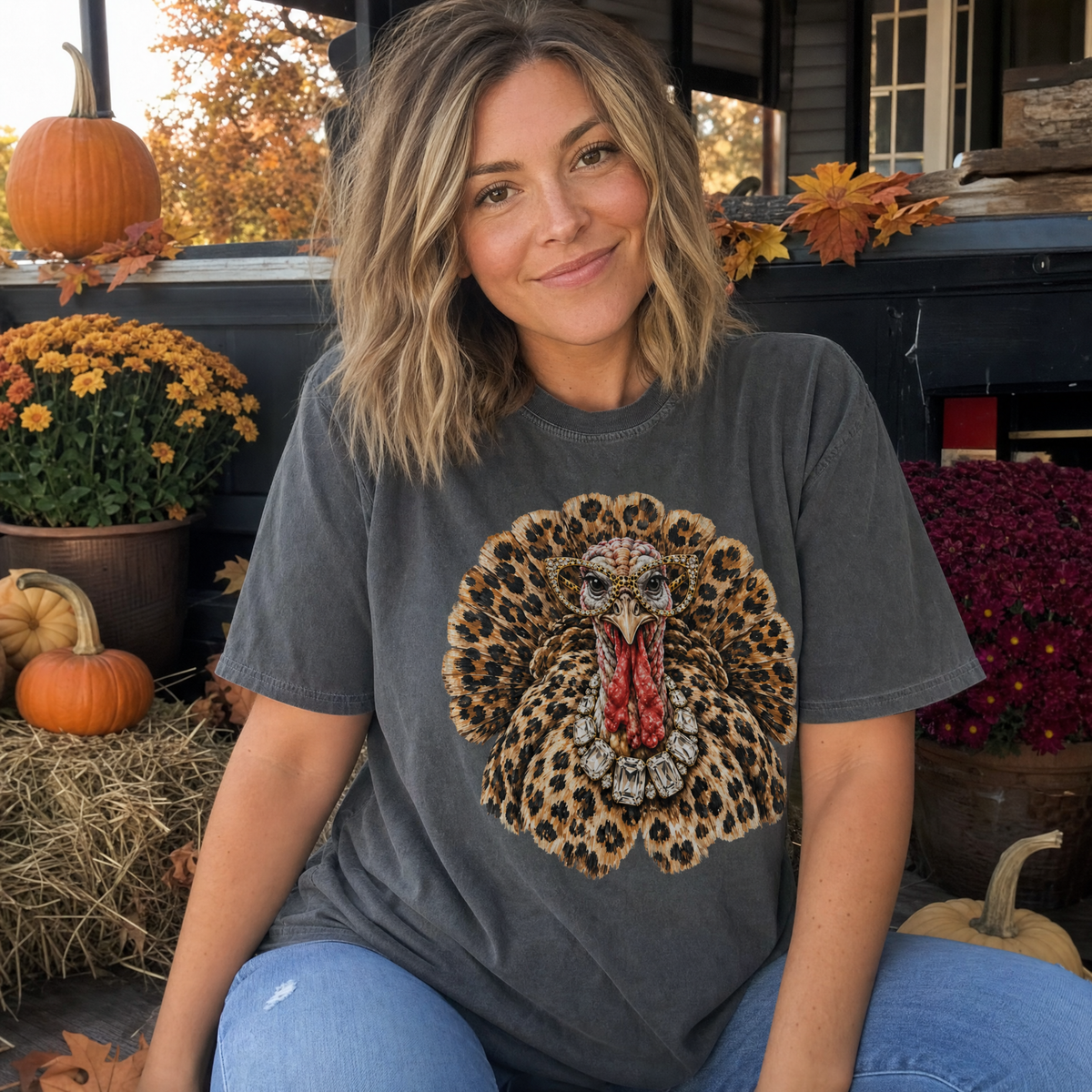 Model wearing the Glam Turkey comfort colors tee in Pepper