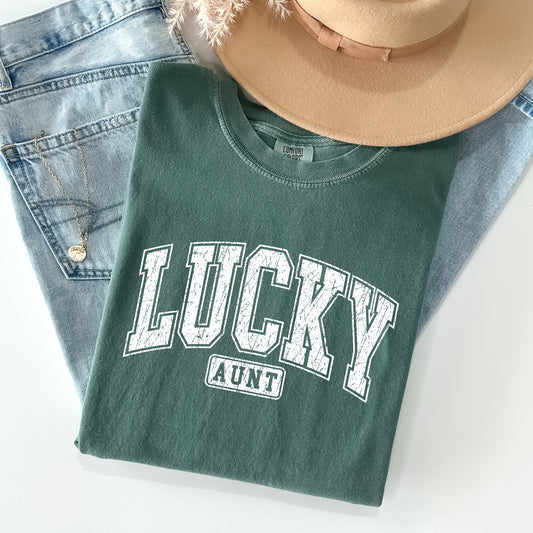 Lucky Aunt, Retro, Vintage, St Patrick's Day Comfort Colors Tshirt