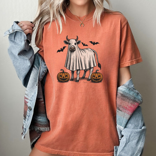 Cow, Farm, Vintage, Ghost, Western, Witch, Aesthetic, Meme, Halloween, Costume, Tshirt