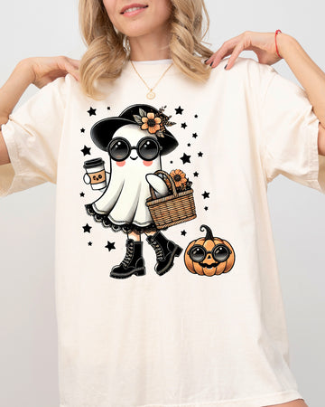 Fancy Ghost, Coffee Lover, Vintage, Western, Witch, Aesthetic, Meme, Halloween, Costume, Tshirt Comfort Colors T-Shirt