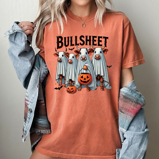 Bull Sheet, Cow, Farm, Vintage, Western, Witch, Aesthetic, Meme, Halloween, Costume, Tshirt