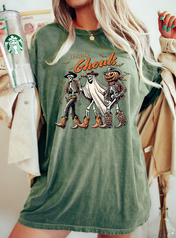 Howdy Ghouls, Cowboy, Skeleton, Vintage, Western, Witch, Aesthetic, Meme, Halloween, Costume, Tshirt Comfort Colors T-Shirt