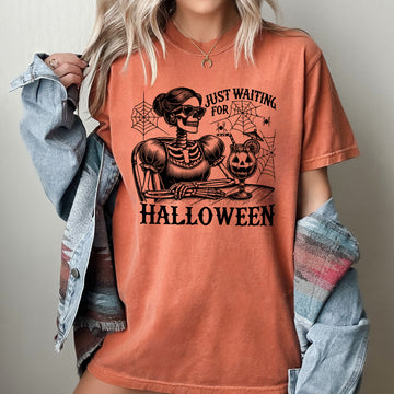 Just Waiting for Halloween, Skeleton Lady, Vintage, Western, Witch, Aesthetic, Meme, Halloween, Costume, Tshirt Comfort Colors T-Shirt