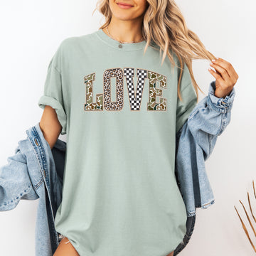 Love, Checkered, Camo, Leopard Print, Retro Valentine's Day, Varsity, Comfort Colors T-Shirt