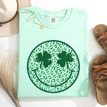 Leopard Print Smiley Retro St Patrick's Day Shamrock Clover Lucky Leprechaun Comfort Colors Tee