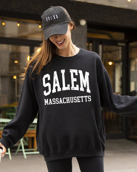 Salem Massachusetts, Funny, Witch, Aesthetic, Meme, Halloween, Spooky, Costume Sweatshirt