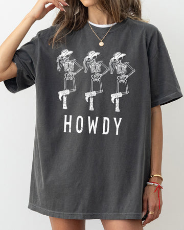 Howdy Skeleton, Cowboy, Ghost, Funny, Witch, Aesthetic, Meme, Halloween, Spooky, Costume, Tshirt Comfort Colors T-Shirt