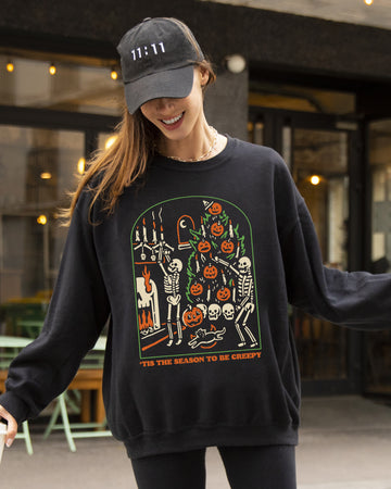Tis The Season To Be Creepy, Spooky, Skeleton, Funny, Witch, Aesthetic, Meme, Halloween, Costume Sweatshirt