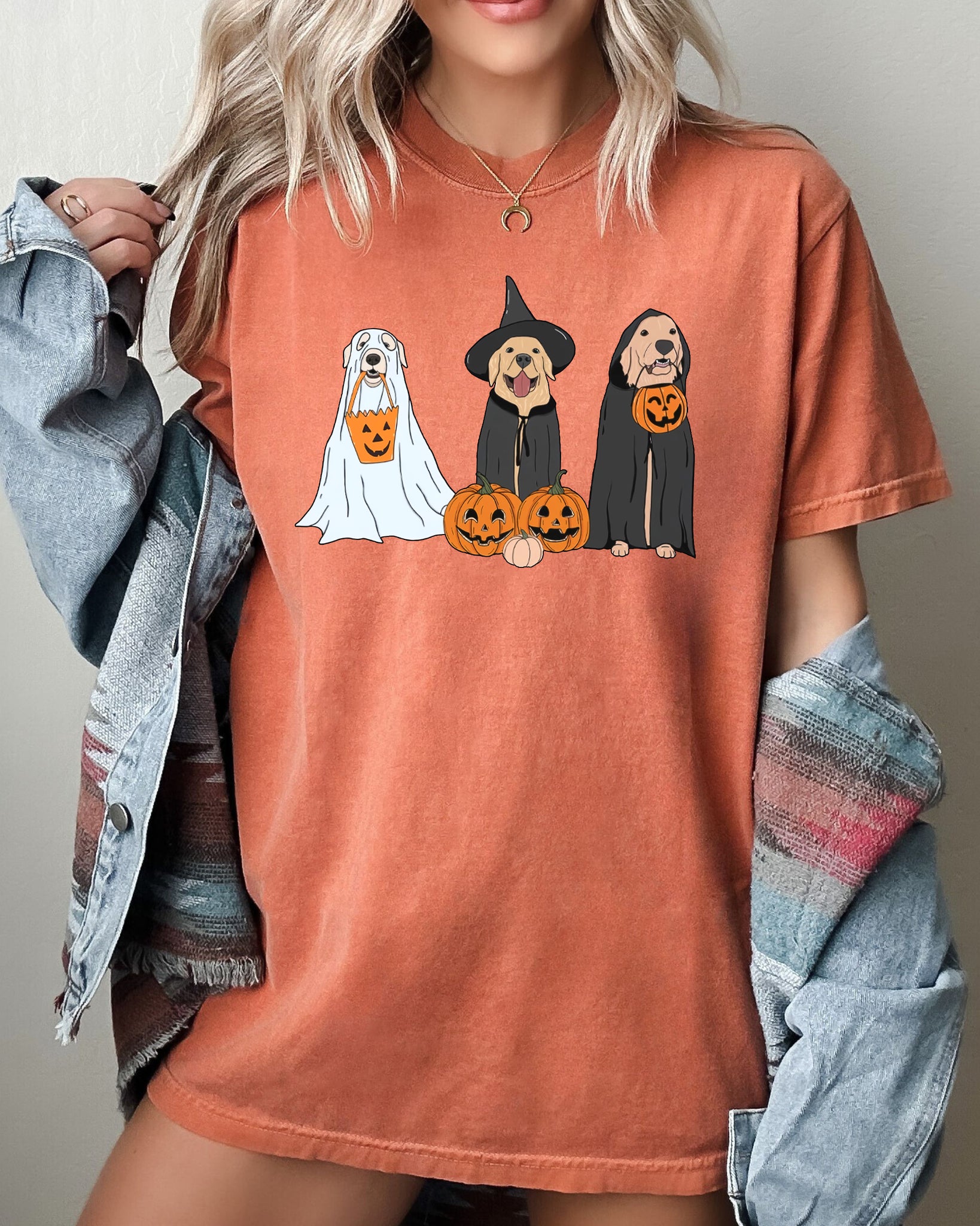 Dog Ghosts, Skeleton, Funny, Pumpkin, Spooky, Witch, Aesthetic, Meme, Halloween, Costume, Tshirt Comfort Colors T-Shirt