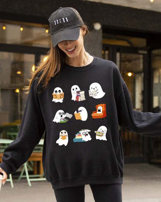 Book Lover Mini Ghosts, Skeleton, Coffin, Funny, Pumpkin, Spooky, Witch, Aesthetic, Meme, Halloween, Costume Sweatshirt