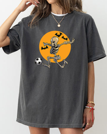 Football Player Skeleton, Ghost, Farm, Witch, Skull, Funny, Spooky, Aesthetic, Meme, Halloween, Costume, Tshirt Comfort Colors T-Shirt