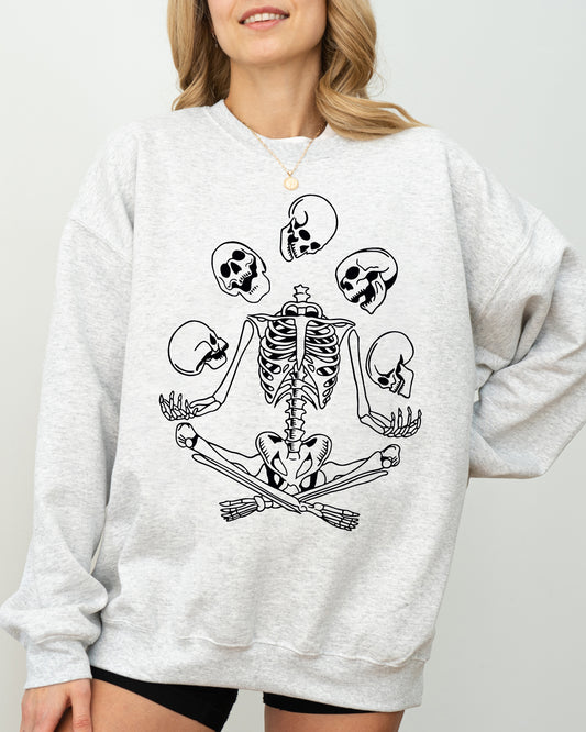 Juggling Skeleton, Ghost, Farm, Witch, Skull, Funny, Spooky, Aesthetic, Meme, Halloween, Costume Sweatshirt