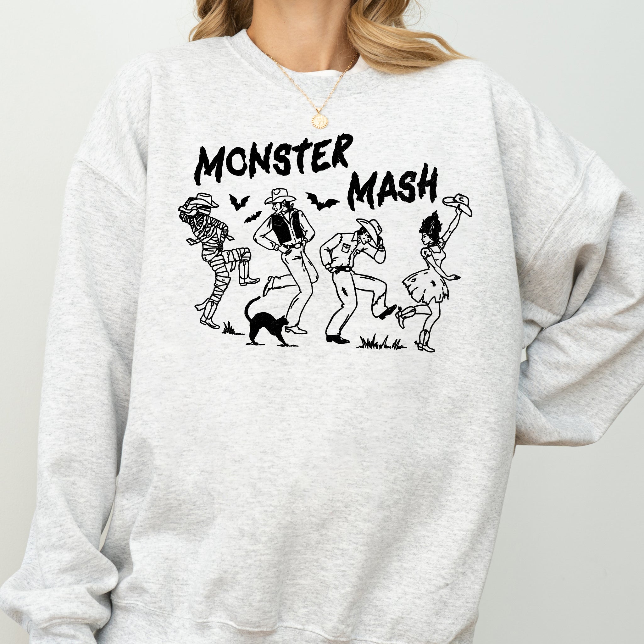 Monster Mash, Skeleton, Ghost, Witch, Skull, Spooky, Aesthetic, Meme, Halloween, Costume Sweatshirt