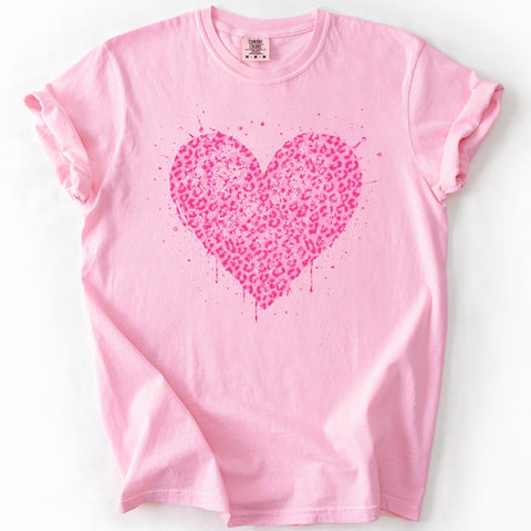 Pink Leopard Print Heart, Vintage, Valentine's Day, Love, Comfort Colors T-Shirt