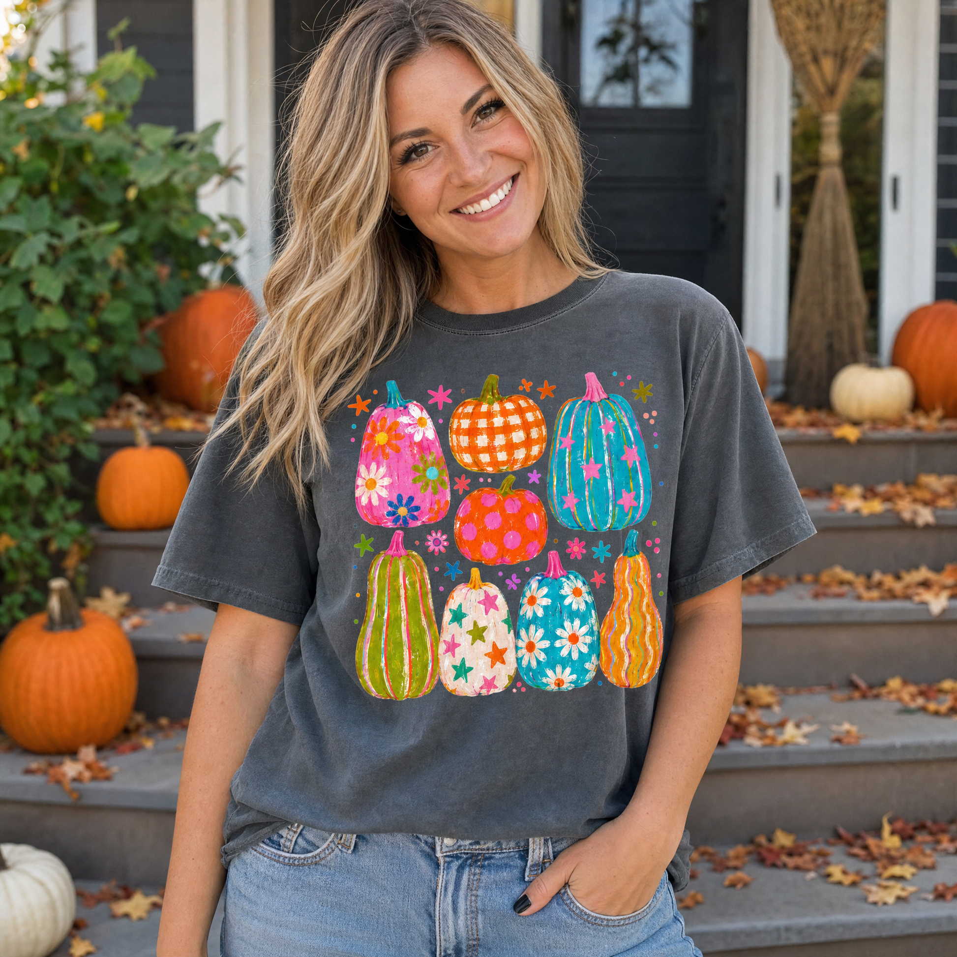 Model wearing the Playful Pumpkins comfort colors tee in Pepper