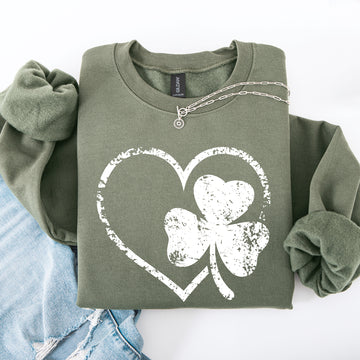 Retro Heart, Vintage, St Patrick's Day, Shamrock, Clover, Lucky, Leprechaun Sweatshirt