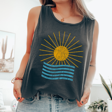 Retro Sunset, Waves, Summer, Beach, Hot Girl Summer, Sunshine Comfort Colors Tank Top