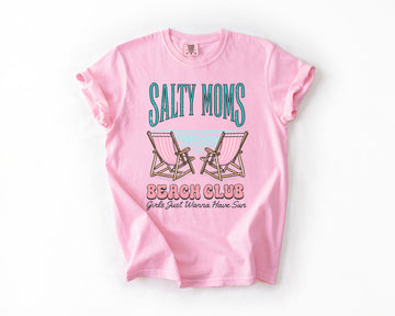 Salty Moms Beach Club, Summer, Beach, Sea Life, Outdoor, Travel, Western, Country, Comfort Colors T-Shirt