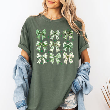 St Patrick's Coquette Bows, Ribbons, St Patrick's Day, Shamrock, Clover, Lucky, Leprechaun Tshirt Comfort Colors T-Shirt