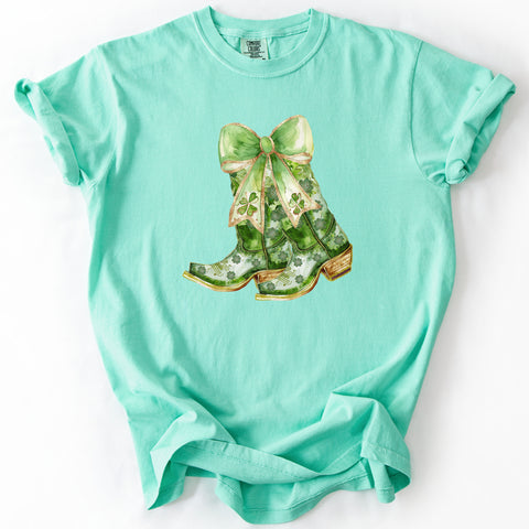 St Patrick's Day Cowboy Boots, Howdy, Shamrock, Lucky, Comfort Colors T-Shirt