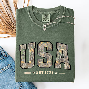 USA Camouflage, America, Patriotic, 1776, Stars, Stripes, Flag Comfort Colors T-Shirt