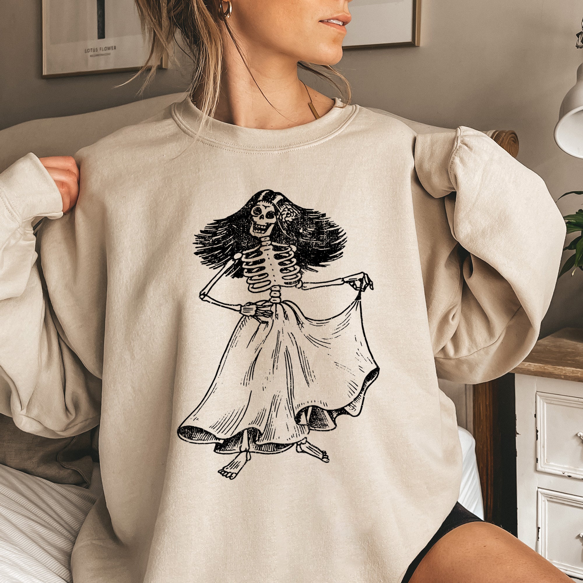 Day Of The Dead Lady Halloween Sweatshirt