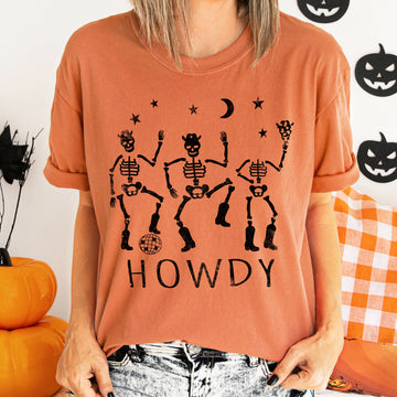 Howdy Skeletons Retro Halloween T-shirt