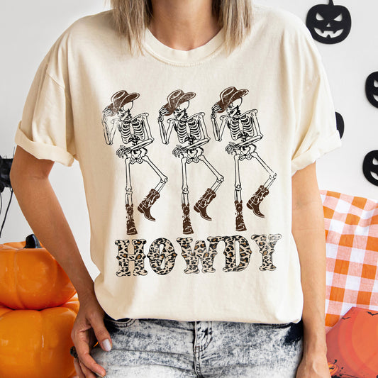 Howdy Leopard Vintage Halloween Comfort Colors Tshirt