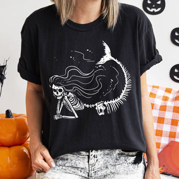 Mermaid Skeleton Retro Halloween T-shirt