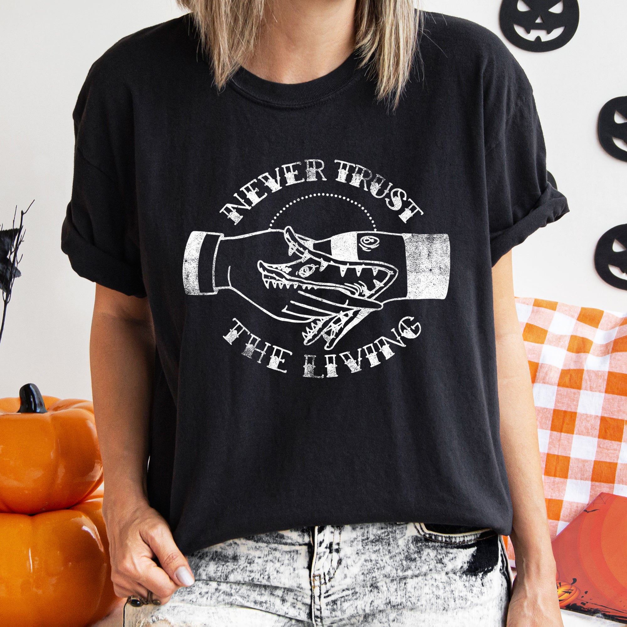 Never Trust The Living Retro Halloween T-shirt