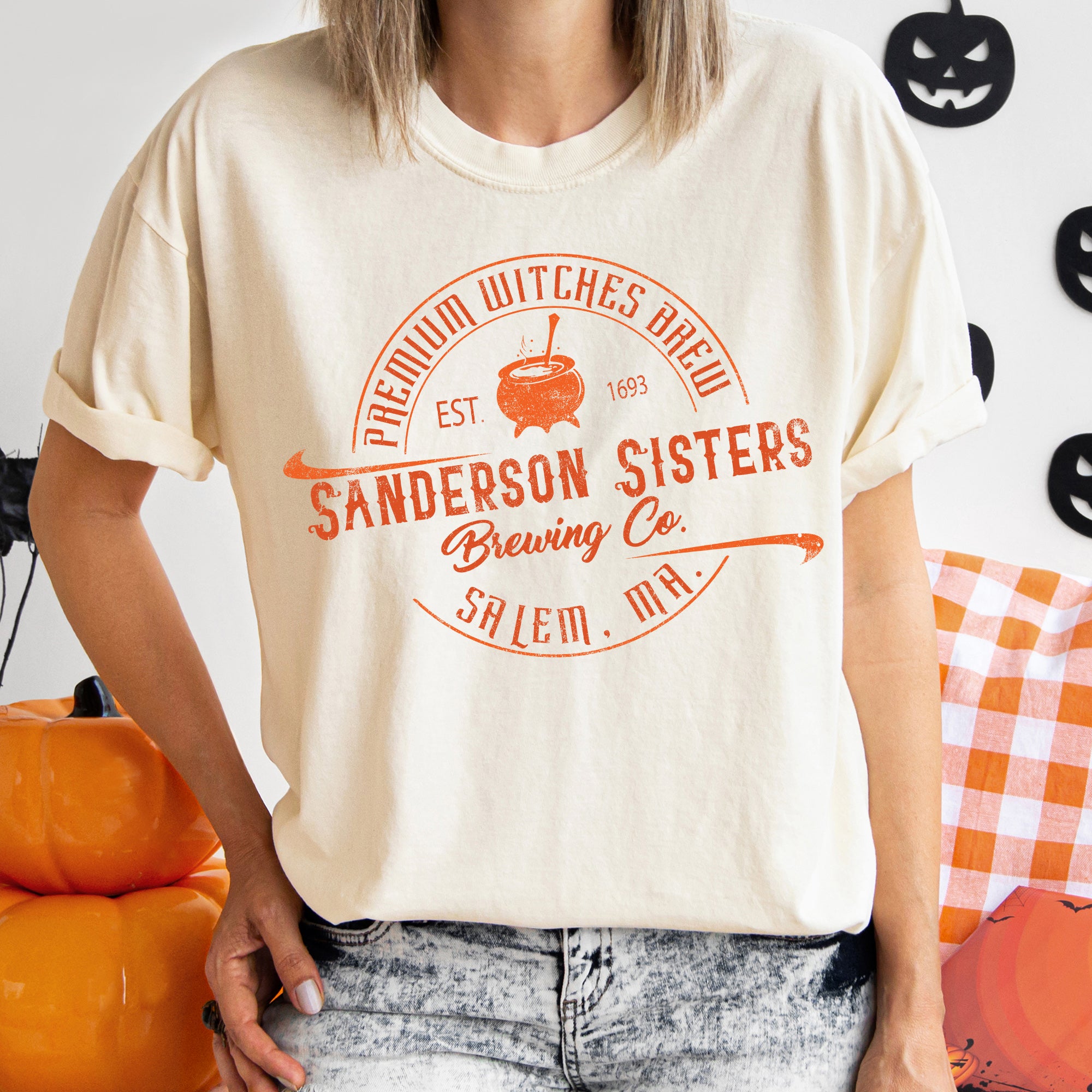 Sanderson Sisters Brewing Retro Halloween T-shirt