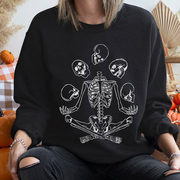 Skeleton Juggling Vintage Halloween Sweatshirt