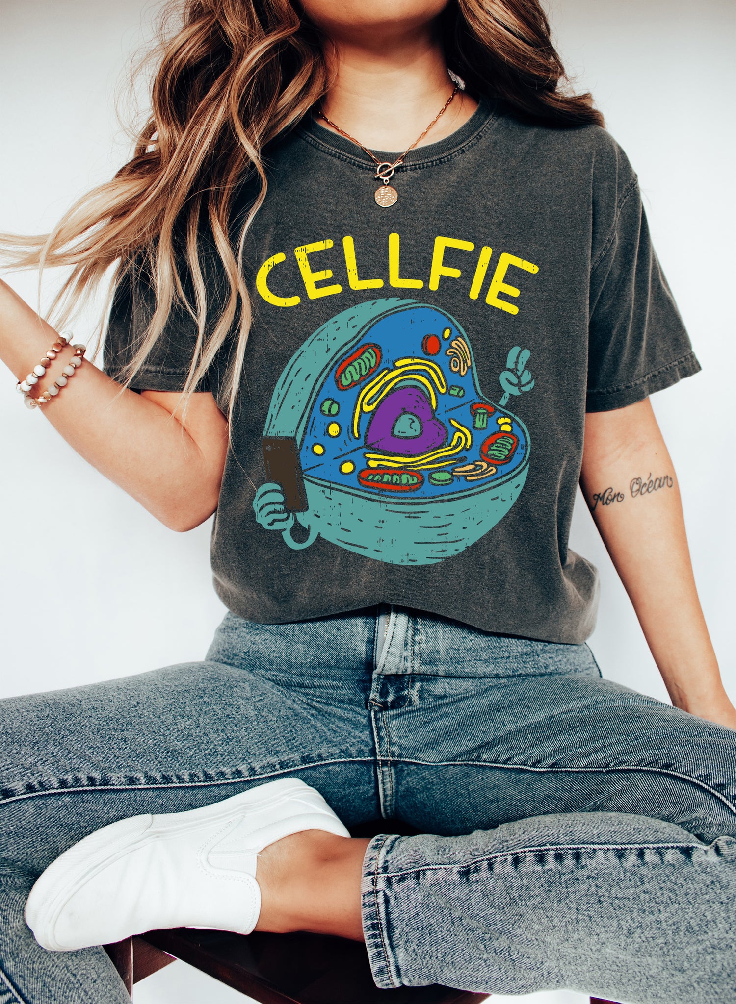 Cellfie Funny Science Teacher T-Shirt