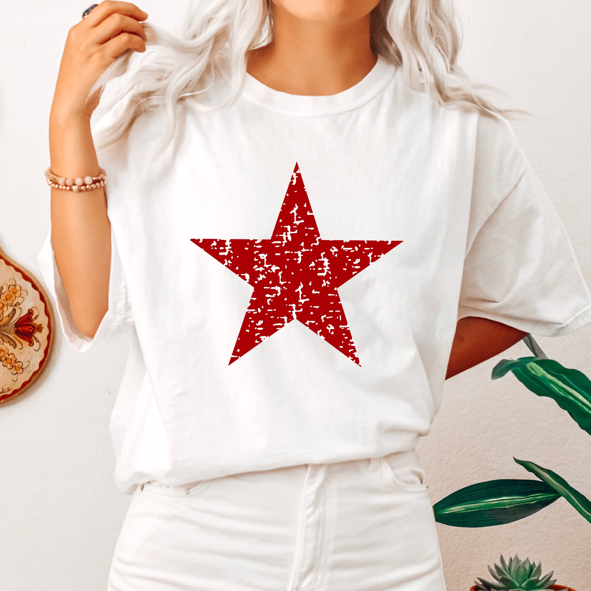 Vintage Red Star Patriotic 4th of July T-Shirt