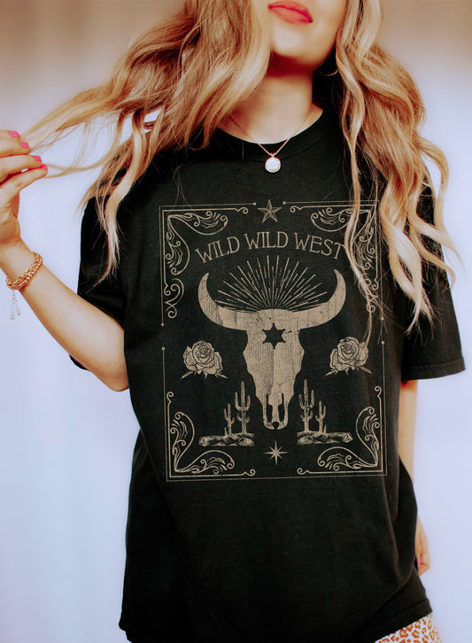 Wild Wild West Desert And Roses Vintage Comfort Colors Tshirt